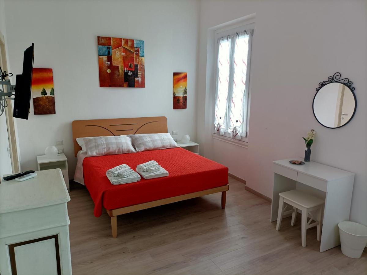 Affittacamere Il Chiostrino Guest House Флоренція Екстер'єр фото